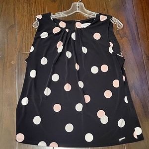 Sleeveless polkadot top